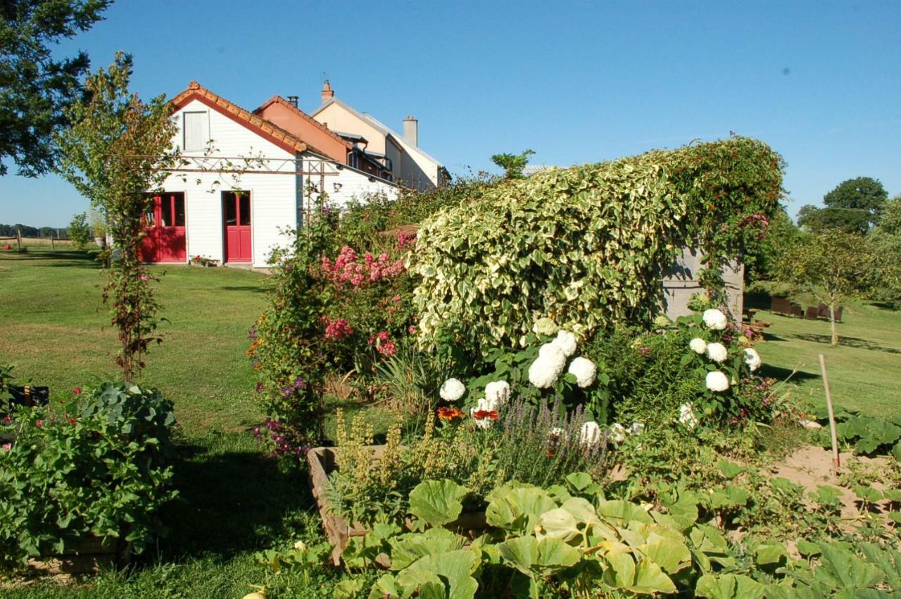 B&B La Maison Des Collines Autour Chambres D'Hotes La Chapelle  외부 사진